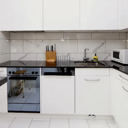 Apartment D28 *